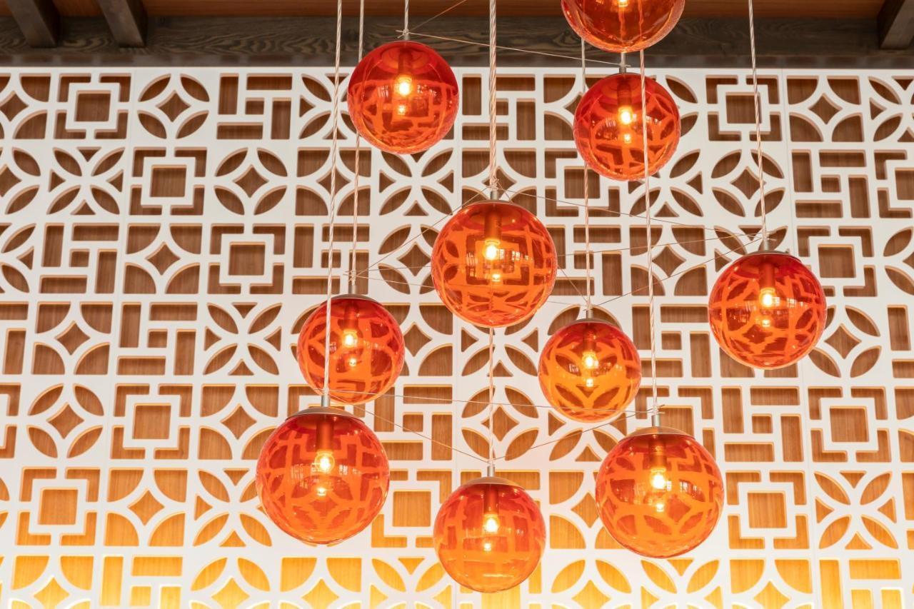 Hewitt Resort Νάχα Εξωτερικό φωτογραφία A modern Chinese screen